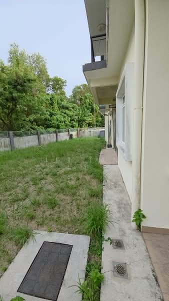 Semi-Detached House for Sale in Taman Anggerik Villa (Kajang) - Jet Tan - Exterior - PropertyGuru.com.my
