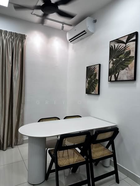 Servis Apartment untuk Disewa di TRIO By Setia - Grey Ong - Dining Room - PropertyGuru.com.my