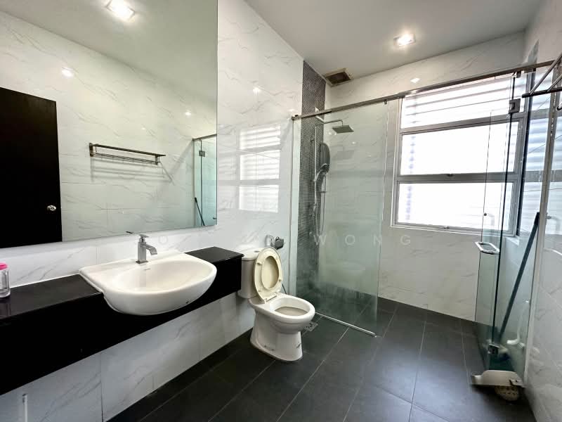 2-storey Terraced House for Rent in Taman Molek (Johor Bahru) - Jordan Wong - Bathroom - PropertyGuru.com.my