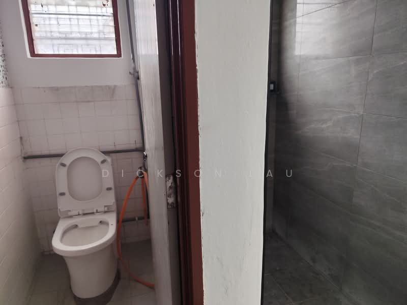 1-storey Terraced House for Rent in Kepong Baru (Kepong) - Dickson Lau - Bathroom - PropertyGuru.com.my