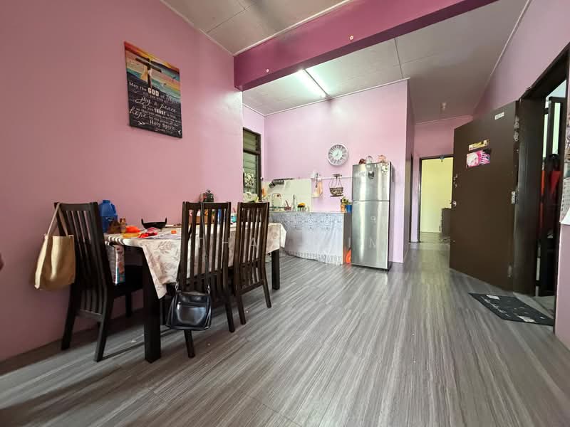 Apartment for Sale at Taman Ehsan Jaya - Ethan Lim - Dining Room - PropertyGuru.com.my