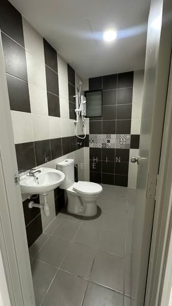 Service Residence for Rent at Residensi Emas - Kah Hin Lee - Bathroom - PropertyGuru.com.my
