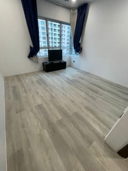 Service Residence for Sale at Kiara Designer Suites - Bee Yee Yew - Living Room - PropertyGuru.com.my