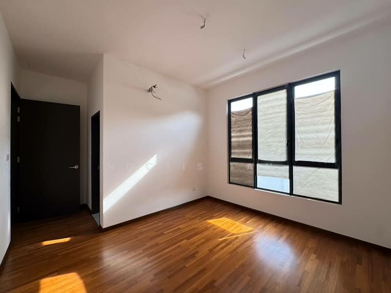 Cluster House for Sale in Austin Crest (Johor Bahru) - Noctis Tan - Interior - PropertyGuru.com.my