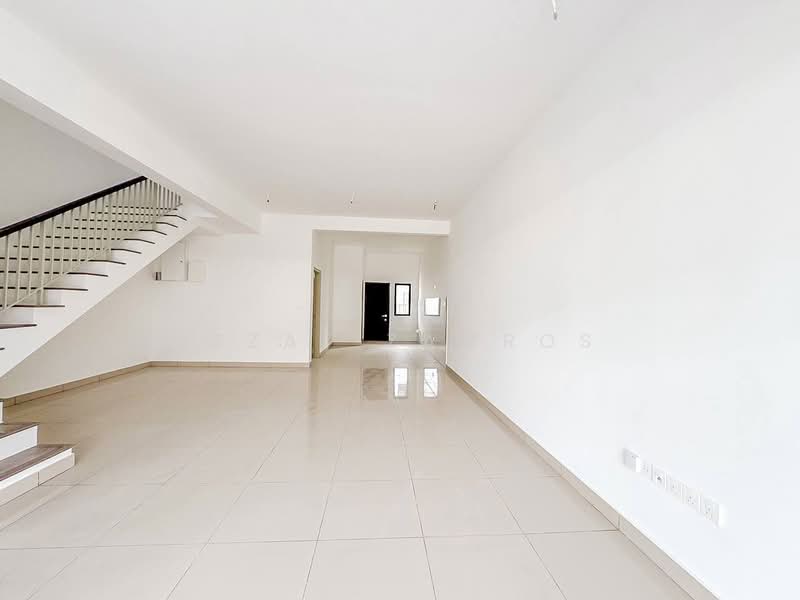2-storey Terraced House for Sale in Bandar Bukit Raja (Klang) - Izzat Zamros - PropertyGuru.com.my