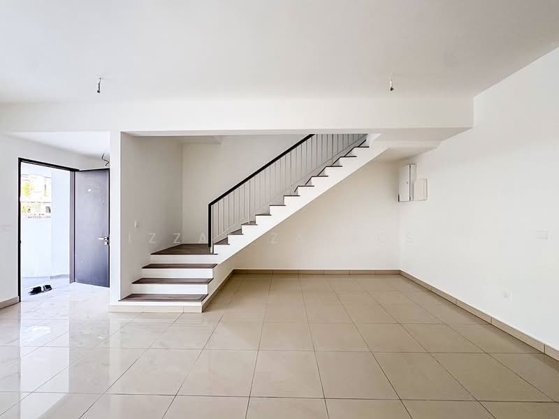 2-storey Terraced House for Sale in Bandar Bukit Raja (Klang) - Izzat Zamros - PropertyGuru.com.my