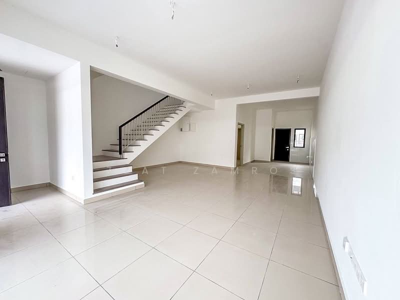 2-storey Terraced House for Sale in Bandar Bukit Raja (Klang) - Izzat Zamros - PropertyGuru.com.my