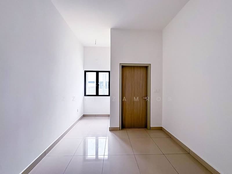 2-storey Terraced House for Sale in Bandar Bukit Raja (Klang) - Izzat Zamros - PropertyGuru.com.my