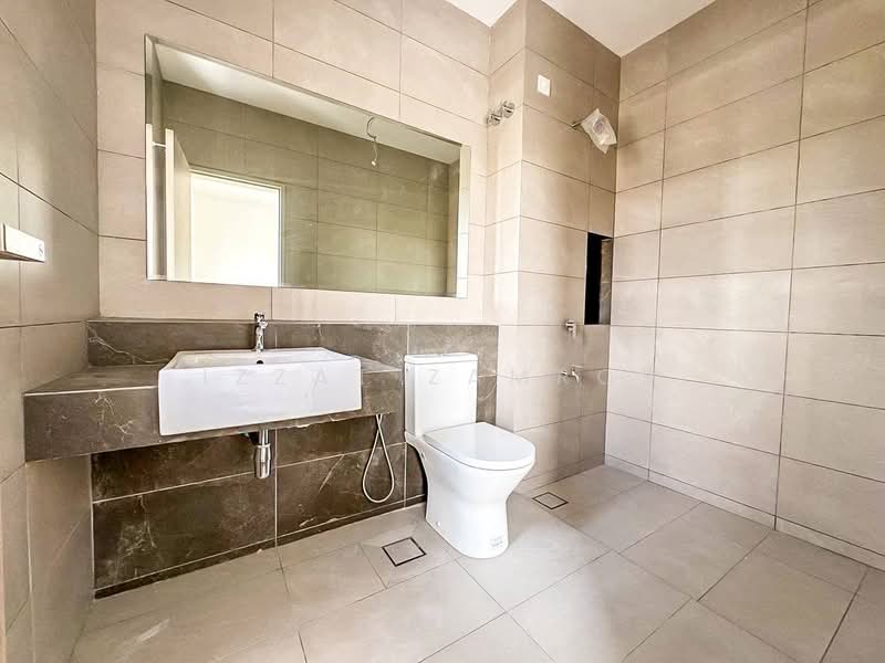 2-storey Terraced House for Sale in Bandar Bukit Raja (Klang) - Izzat Zamros - PropertyGuru.com.my