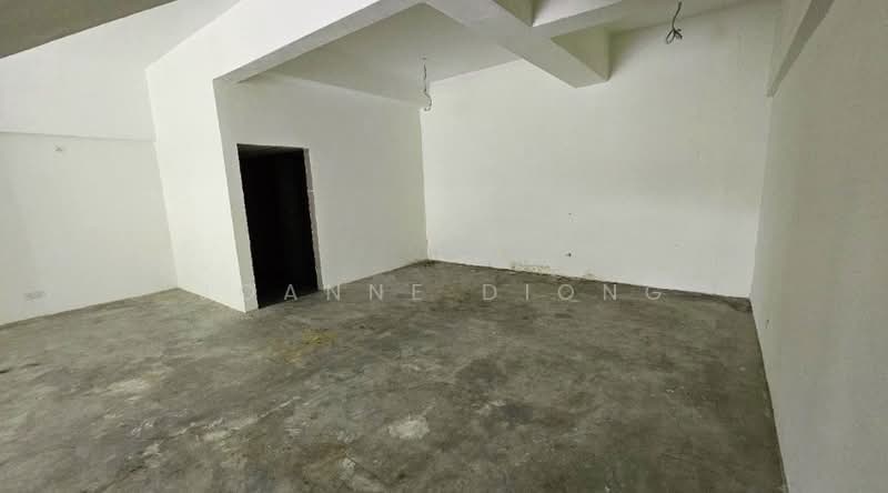 Shop / Office for Rent in Kampung Sungai Kayu Ara (Petaling Jaya) - Joanne Diong - Interior - PropertyGuru.com.my