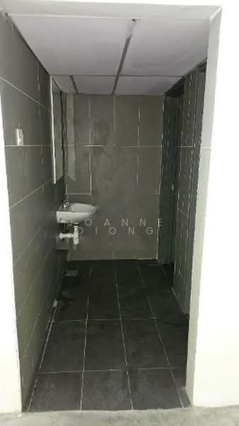 Shop / Office for Rent in Kampung Sungai Kayu Ara (Petaling Jaya) - Joanne Diong - Bathroom - PropertyGuru.com.my