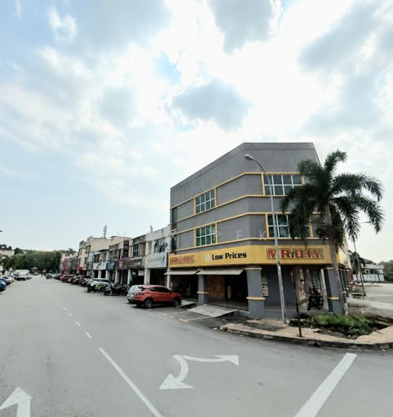 Kedai / Pejabat untuk Dijual di Taman Balakong Jaya (Balakong) - Max Pek - PropertyGuru.com.my