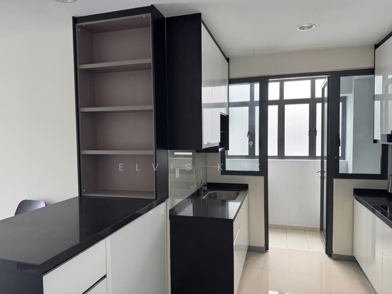 Servis Apartment untuk Dijual di United Point (Residensi Berpadu) - Elvis Kok - Kitchen - PropertyGuru.com.my