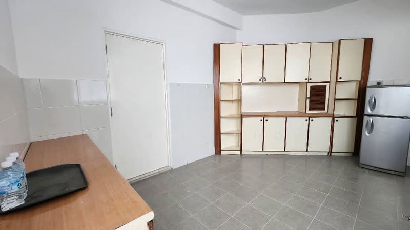 Kondominium untuk Dijual di The Colonnades - shirley Chow - Kitchen - PropertyGuru.com.my