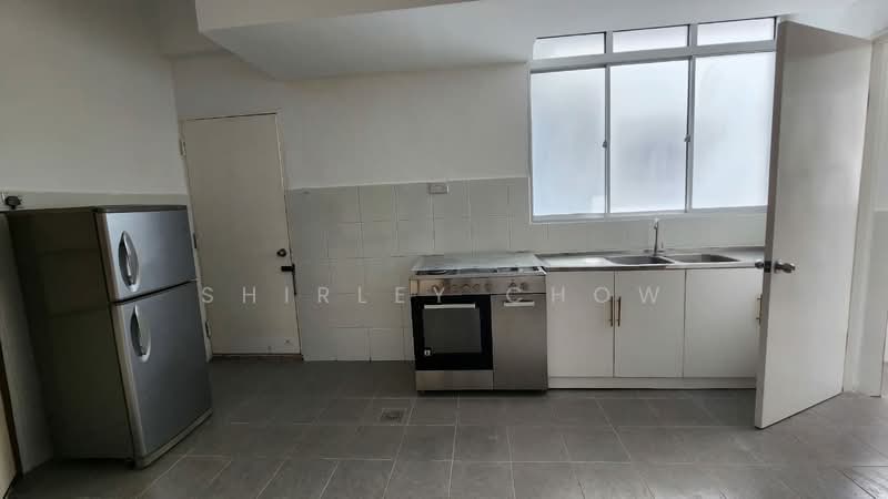 Kondominium untuk Dijual di The Colonnades - shirley Chow - Kitchen - PropertyGuru.com.my