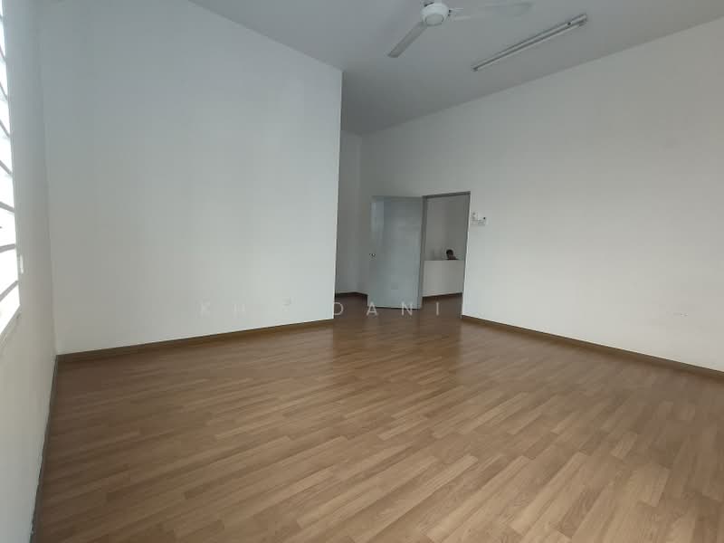 Cluster House for Sale in Bandar Bestari (Klang) - Kho Daniel - Interior - PropertyGuru.com.my