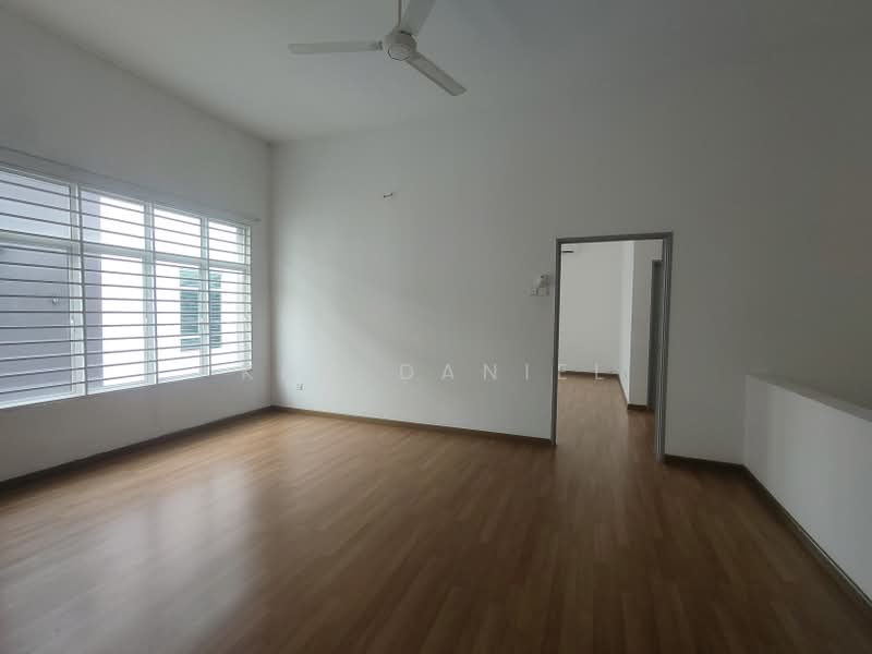 Cluster House for Sale in Bandar Bestari (Klang) - Kho Daniel - Interior - PropertyGuru.com.my