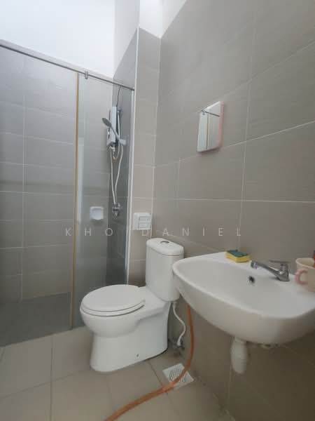 Cluster House for Sale in Bandar Bestari (Klang) - Kho Daniel - Bathroom - PropertyGuru.com.my