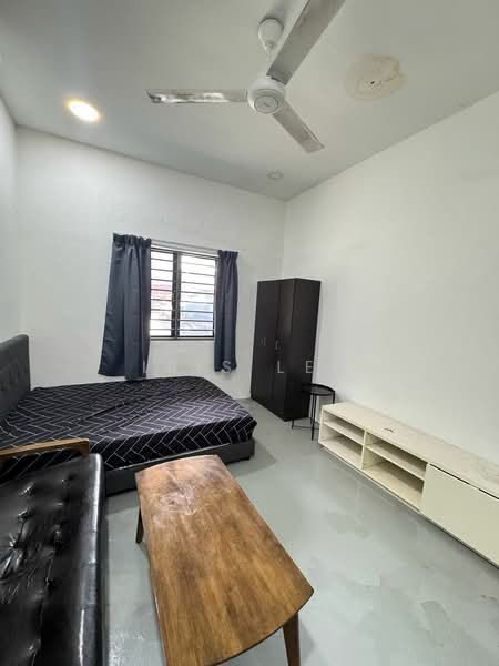 Rumah Teres 1 Tingkat untuk Disewa di Taman Miharja (Cheras) - Iris Lee - Bedroom - PropertyGuru.com.my