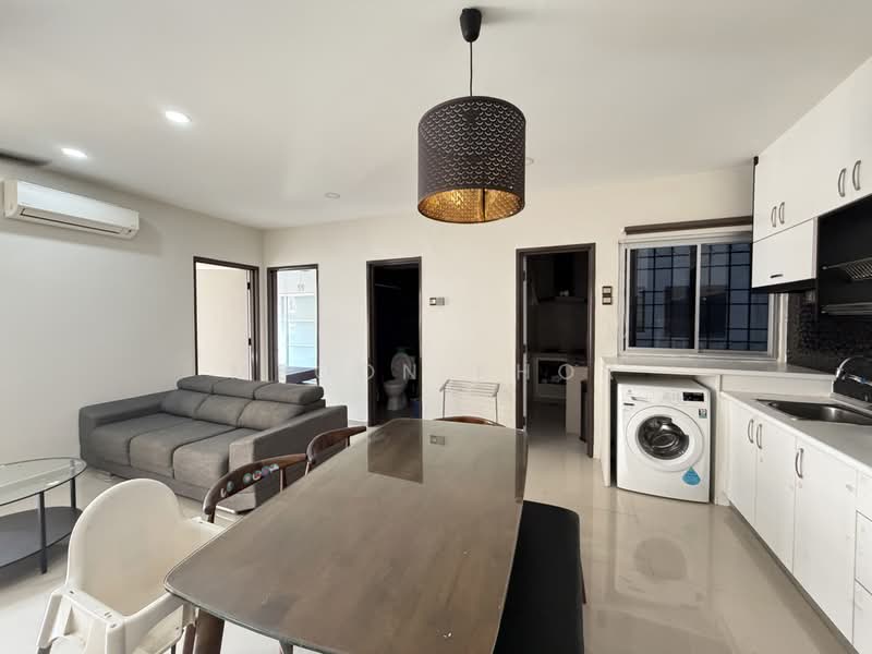 Apartment for Rent at Bayu Puteri - Meoon Khor - Living Room - PropertyGuru.com.my