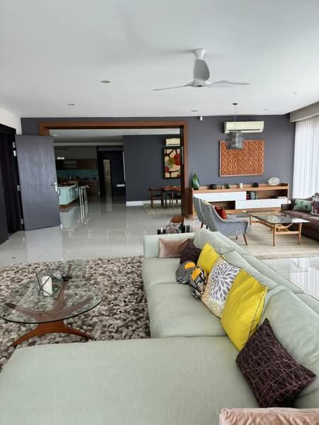 Kondominium untuk Disewa di Gurney Paragon - Kelvin Tan - Living Room - PropertyGuru.com.my