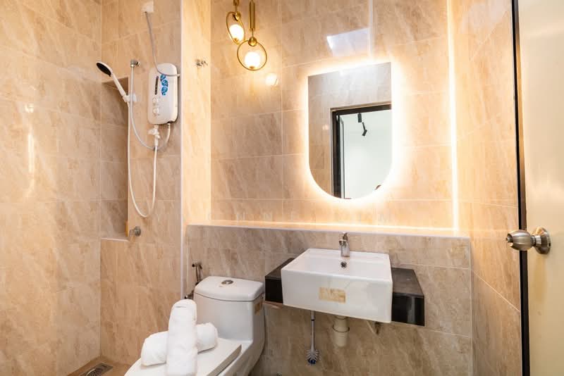Rumah Teres 2 Tingkat untuk Dijual di Bandar Baru Permas Jaya (Permas Jaya) - Yvonne Lim - Bathroom - PropertyGuru.com.my