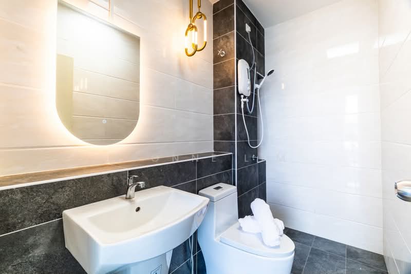 Rumah Teres 2 Tingkat untuk Dijual di Bandar Baru Permas Jaya (Permas Jaya) - Yvonne Lim - Bathroom - PropertyGuru.com.my