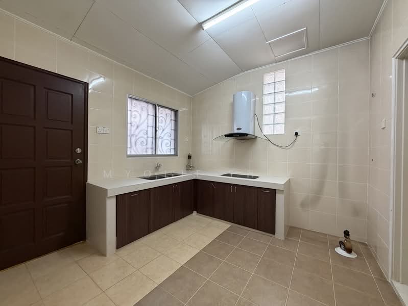 Rumah Berkembar untuk Dijual di Seremban (Negeri Sembilan) - Myolie Thay - Kitchen - PropertyGuru.com.my