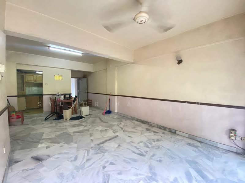 Condominium for Sale at Sri Permata - Syukor Hartanah - Living Room - PropertyGuru.com.my