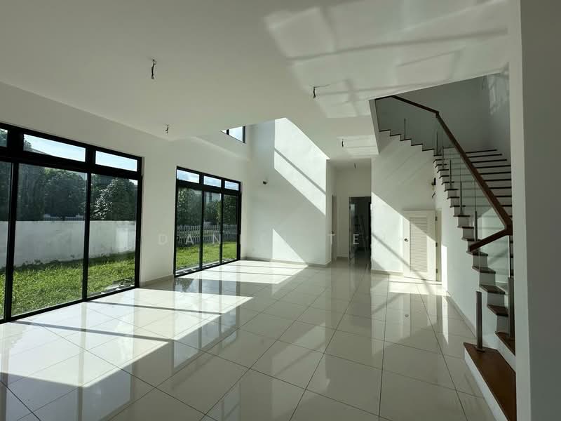 Semi-Detached House for Sale in Setia Alam (Selangor) - Daniel Teh - Living Room - PropertyGuru.com.my