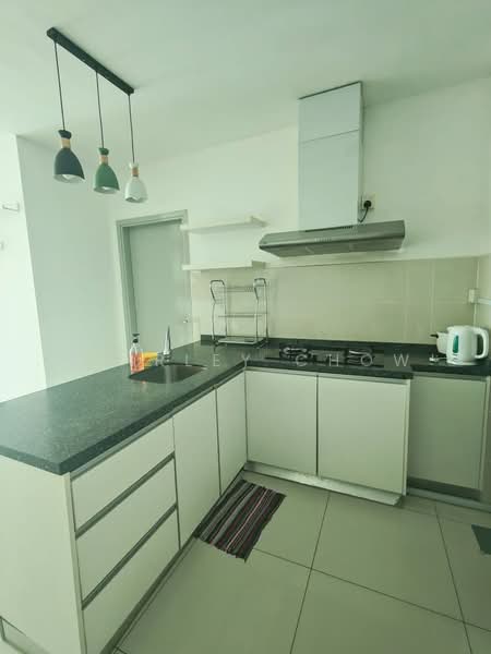 Kondominium untuk Dijual di Sutera Avenue - shirley Chow - Kitchen - PropertyGuru.com.my
