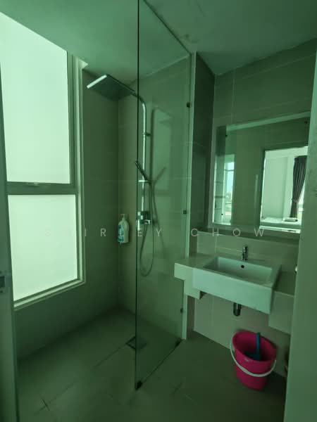 Kondominium untuk Dijual di Sutera Avenue - shirley Chow - Bathroom - PropertyGuru.com.my