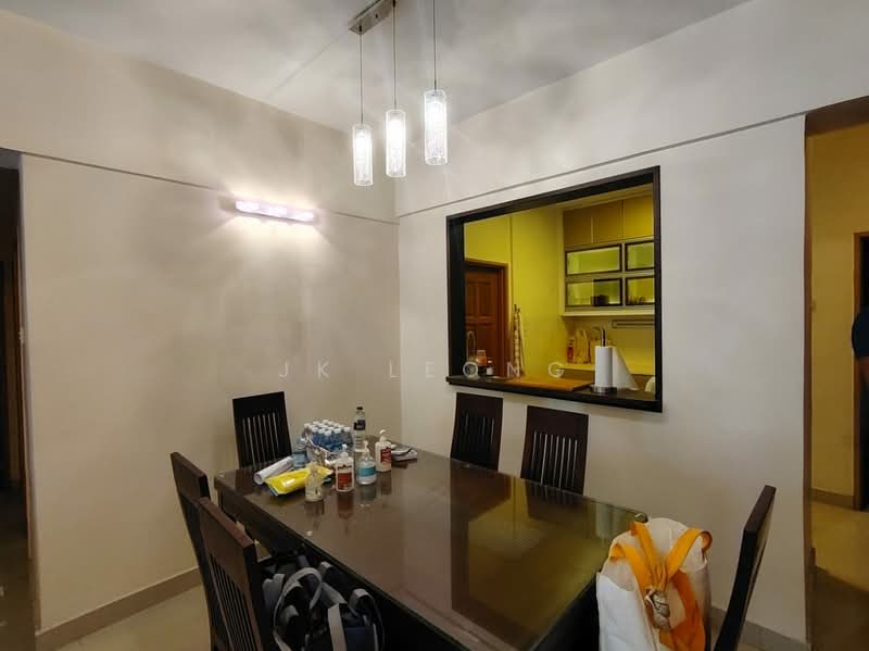 Servis Apartment untuk Dijual di D'Alamanda - JK Leong - Dining Room - PropertyGuru.com.my