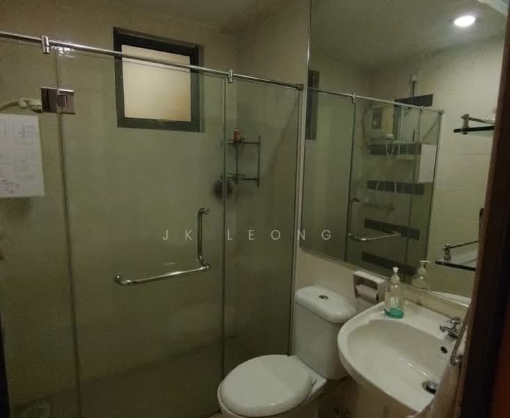 Servis Apartment untuk Dijual di D'Alamanda - JK Leong - Bathroom - PropertyGuru.com.my