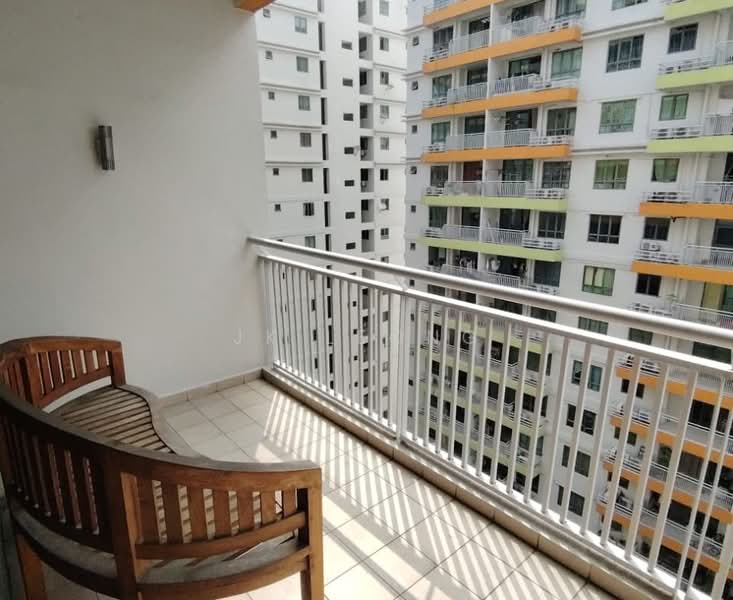 Servis Apartment untuk Dijual di D'Alamanda - JK Leong - Balcony - PropertyGuru.com.my