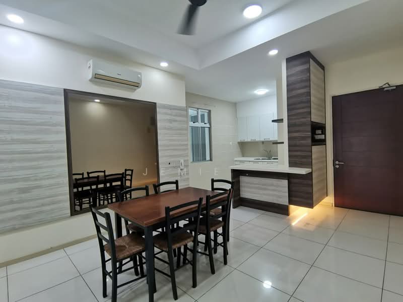 Kondominium untuk Disewa di The Seed Taman Sutera Utama - Jemie . - Dining Room - PropertyGuru.com.my