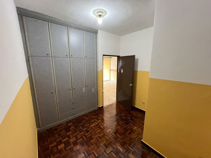 Pangsapuri untuk Dijual di Garden Tower - Kew . - Interior - PropertyGuru.com.my