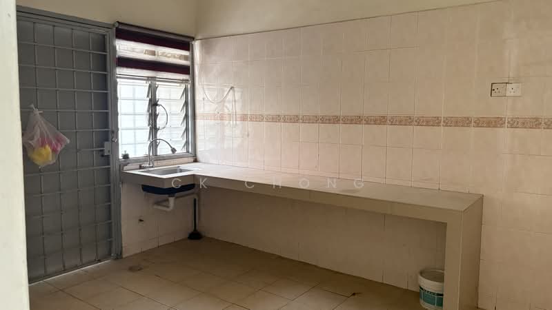 2-storey Terraced House for Sale in Taman Desa Permai (Kapar) - CK Chong - Kitchen - PropertyGuru.com.my