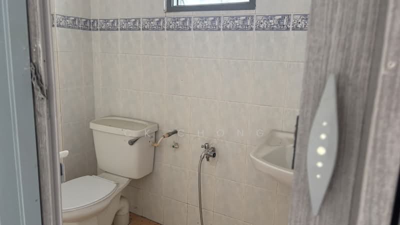 2-storey Terraced House for Sale in Taman Desa Permai (Kapar) - CK Chong - Bathroom - PropertyGuru.com.my