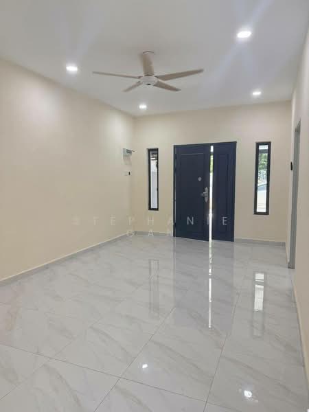 Rumah Teres 1 Tingkat untuk Dijual di Johor Bahru (Johor) - Stephanie Gan - Living Room - PropertyGuru.com.my