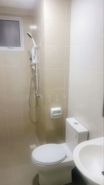 Condominium for Rent at Havana Beach Residences - Vincent Tan - Bathroom - PropertyGuru.com.my