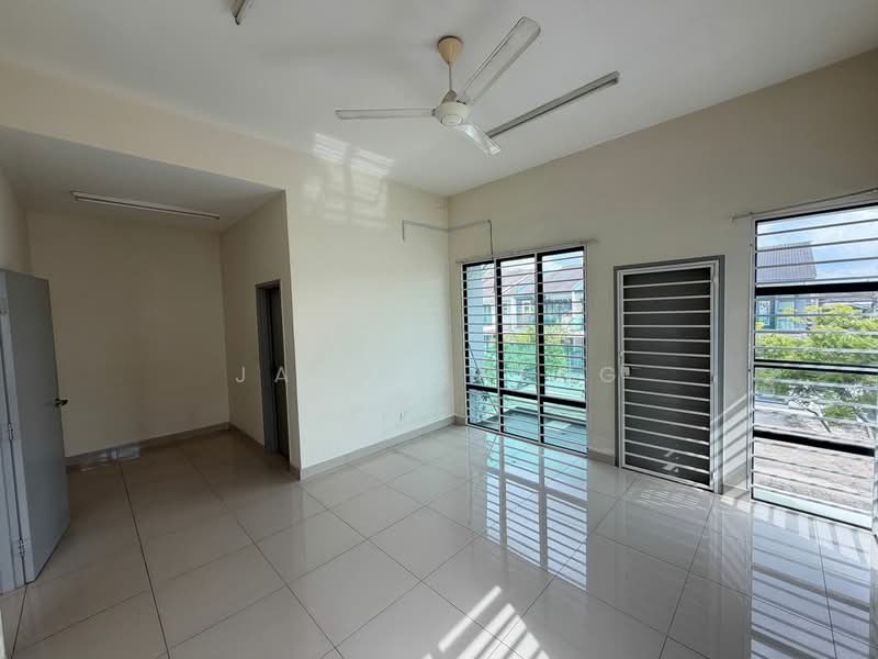 2-storey Terraced House for Sale in Saujana Rawang (Rawang) - Jack Cheng - Interior - PropertyGuru.com.my