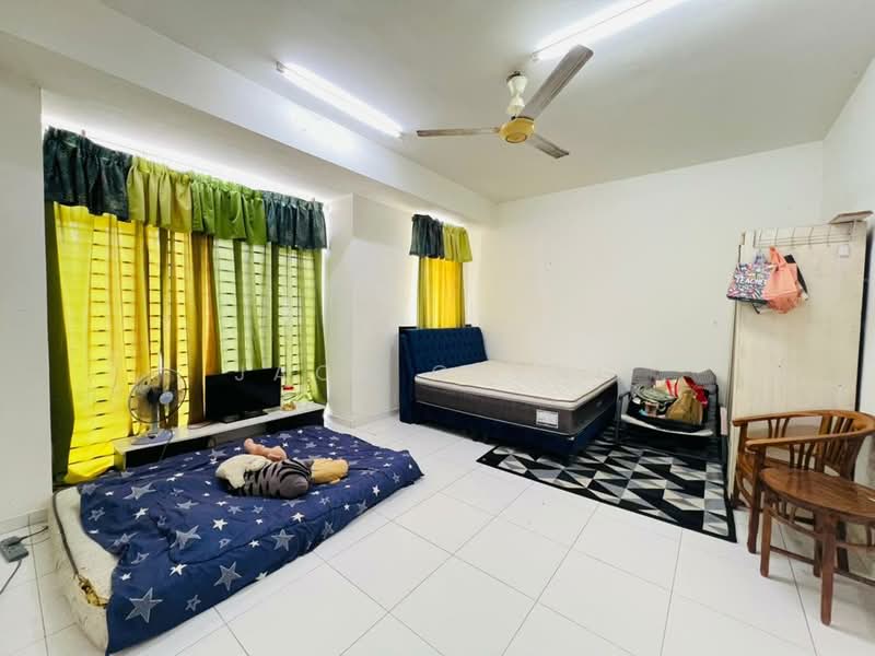 2-storey Terraced House for Sale in Bandar Tasik Puteri (Rawang) - Jack Cheng - Bedroom - PropertyGuru.com.my