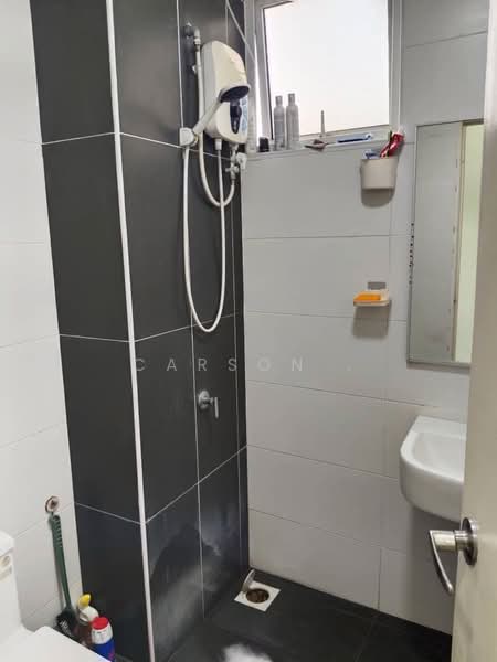 Servis Apartment untuk Dijual di Twin Danga Residence - Carson . - Bathroom - PropertyGuru.com.my
