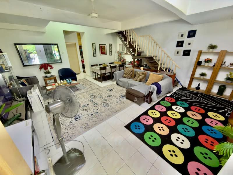 Rumah Teres 2 Tingkat untuk Dijual di Ampang (Selangor) - Azli Ibrahim - Living Room - PropertyGuru.com.my