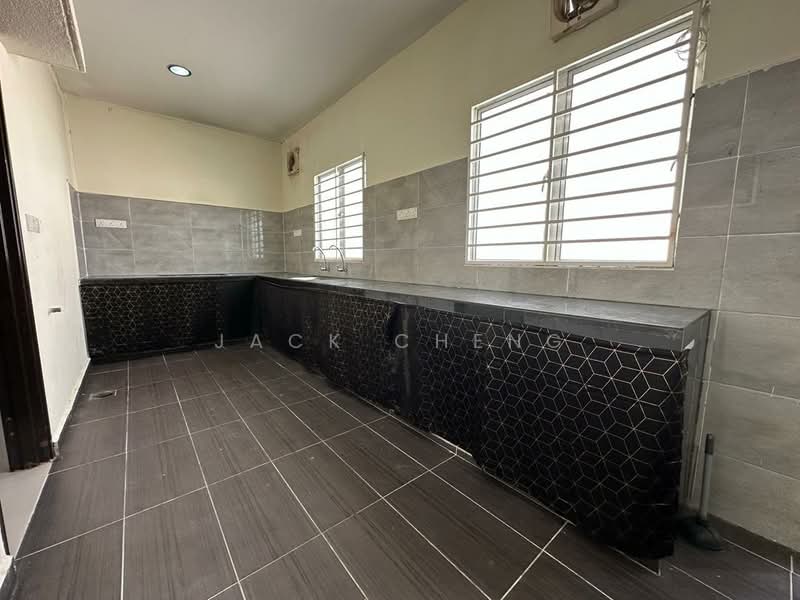 Rumah Teres 2 Tingkat untuk Dijual di Saujana Rawang (Rawang) - Jack Cheng - Kitchen - PropertyGuru.com.my