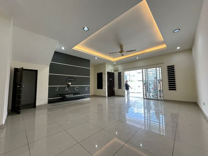 Rumah Teres 2 Tingkat untuk Dijual di Saujana Rawang (Rawang) - Jack Cheng - Living Room - PropertyGuru.com.my
