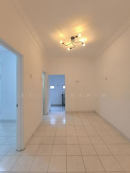 Rumah Teres 2 Tingkat untuk Dijual di Kota Perdana (Seri Kembangan) - Azli Ibrahim - Interior - PropertyGuru.com.my