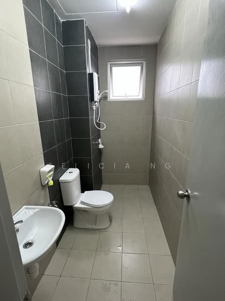 Service Residence for Rent at SkyLake Residence - Felicia Ng - PropertyGuru.com.my