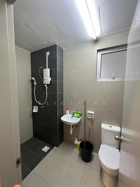 Service Residence for Rent at SkyLake Residence - Felicia Ng - PropertyGuru.com.my